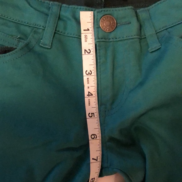 New with tags Celebrity Pink stretch jeans - Picture 9 of 9